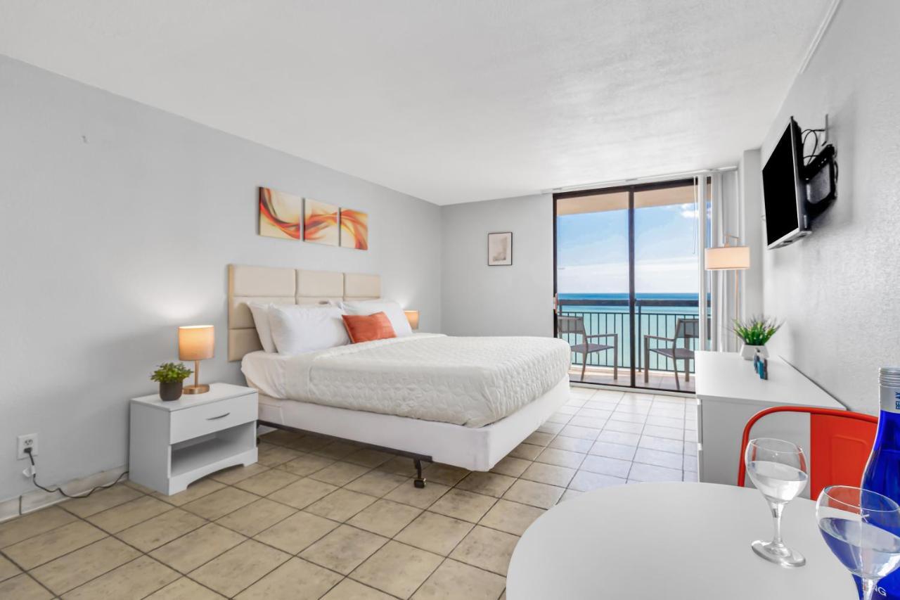 Beachfront Romantic Studio Escape W Perfect View 1212 شاطئ ميرتل المظهر الخارجي الصورة